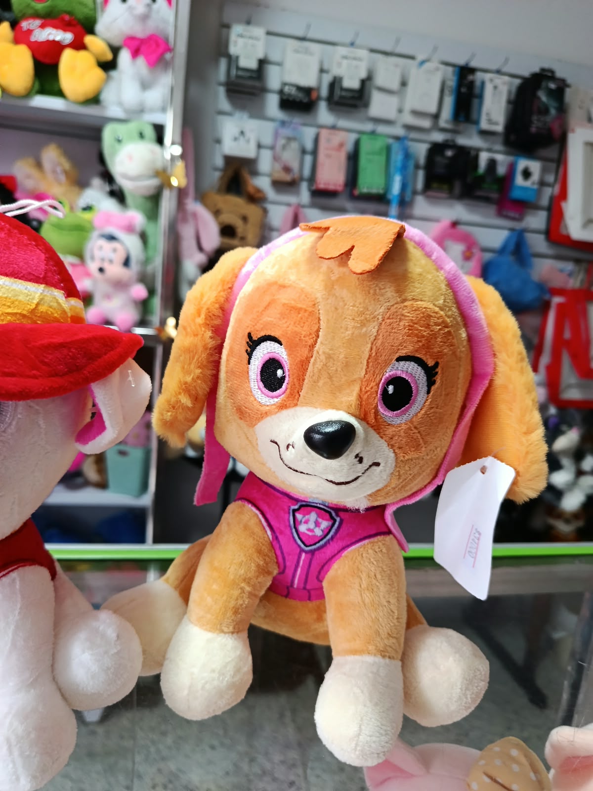 PELUCHE SKYE PAT CANINA PAW PATROL 25cms